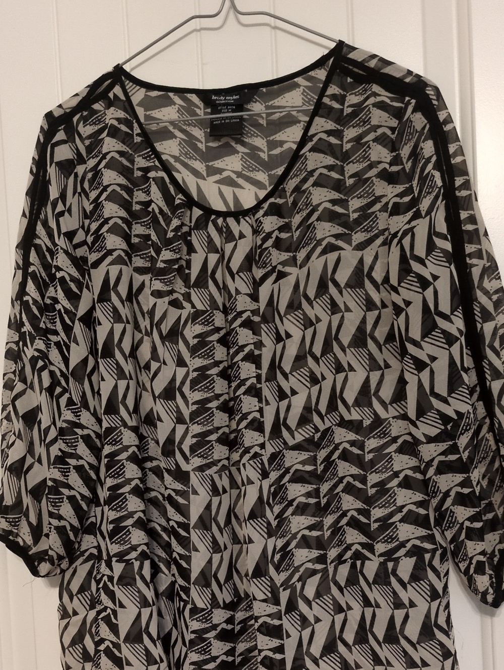 Geometric Black & White Sheer Tunic by